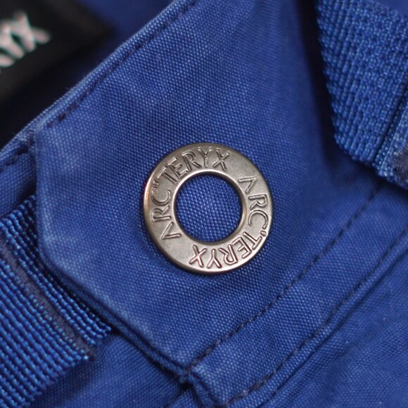 Arc'teryx Utility Shorts/ Size 38/ Good Condition - Picture 6 of 11